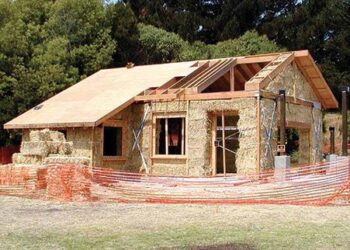 I materiali da costruzione del futuro: paglia, canapa e legno