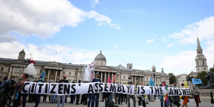 Vincere le elezioni dal basso e sconfiggere il populismo