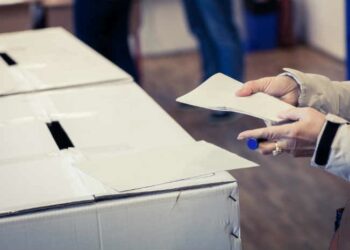 Come creare consenso elettorale con la pandemia