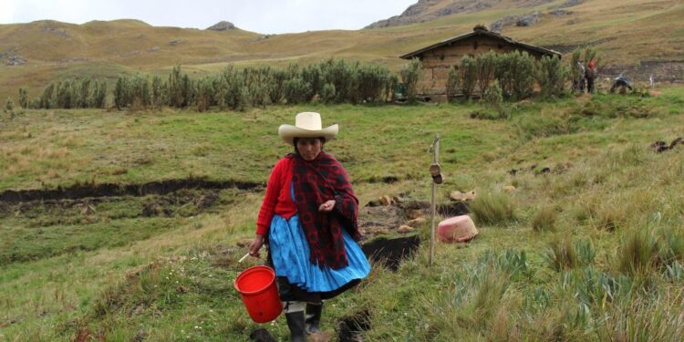 Storie di poveri che salvano l’ambiente e i diritti umani