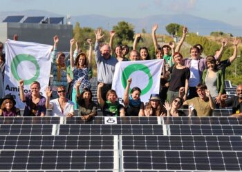 Cooperative energetiche per la transizione a zero emissioni