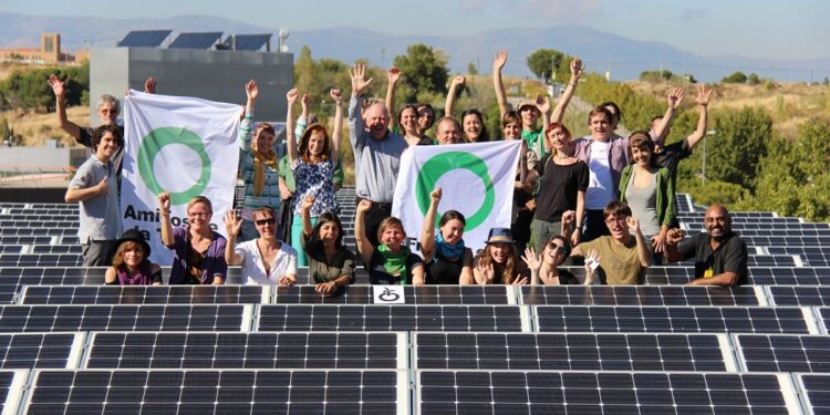 Cooperative energetiche per la transizione a zero emissioni